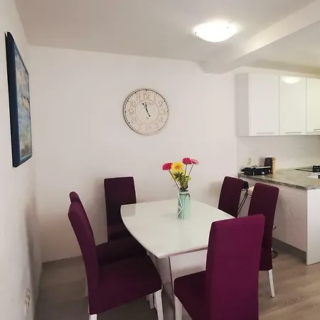 Dalmatia Apartman